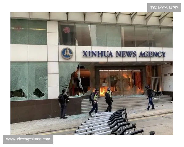 流浪者俱乐部强烈谴责纵火行为并报警维护前主帅史密斯雕像尊严